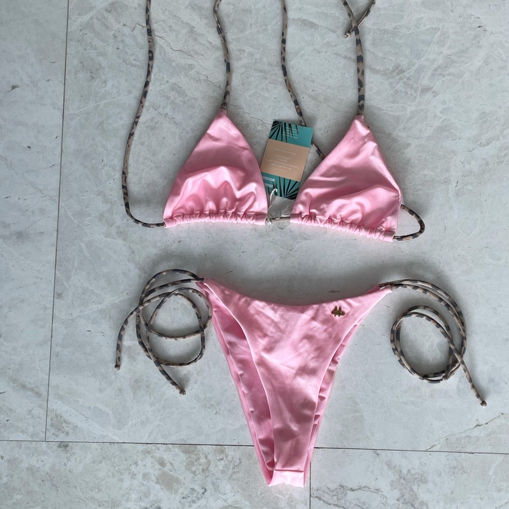 Lulo swim size small